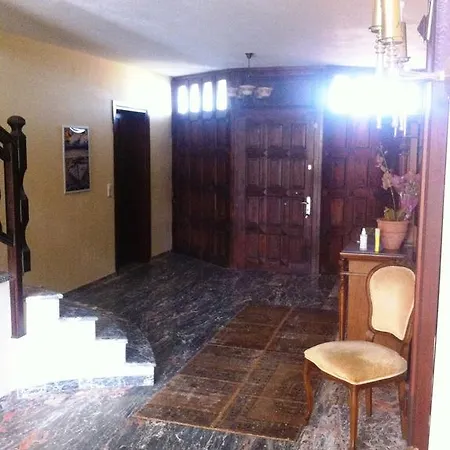 Villa Tas