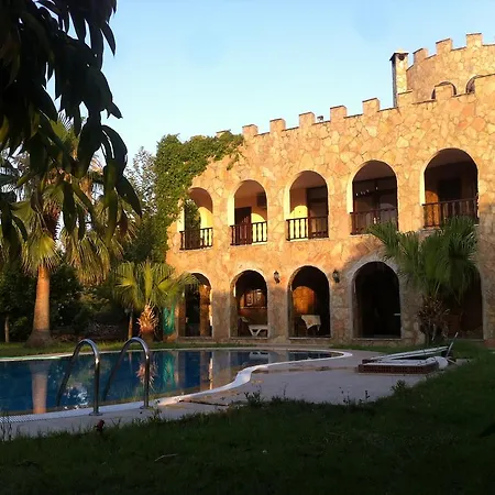 Villa Tas